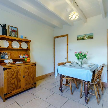 Alice Cottage โรบินฮูดส์เบย์ ภายนอก รูปภาพ