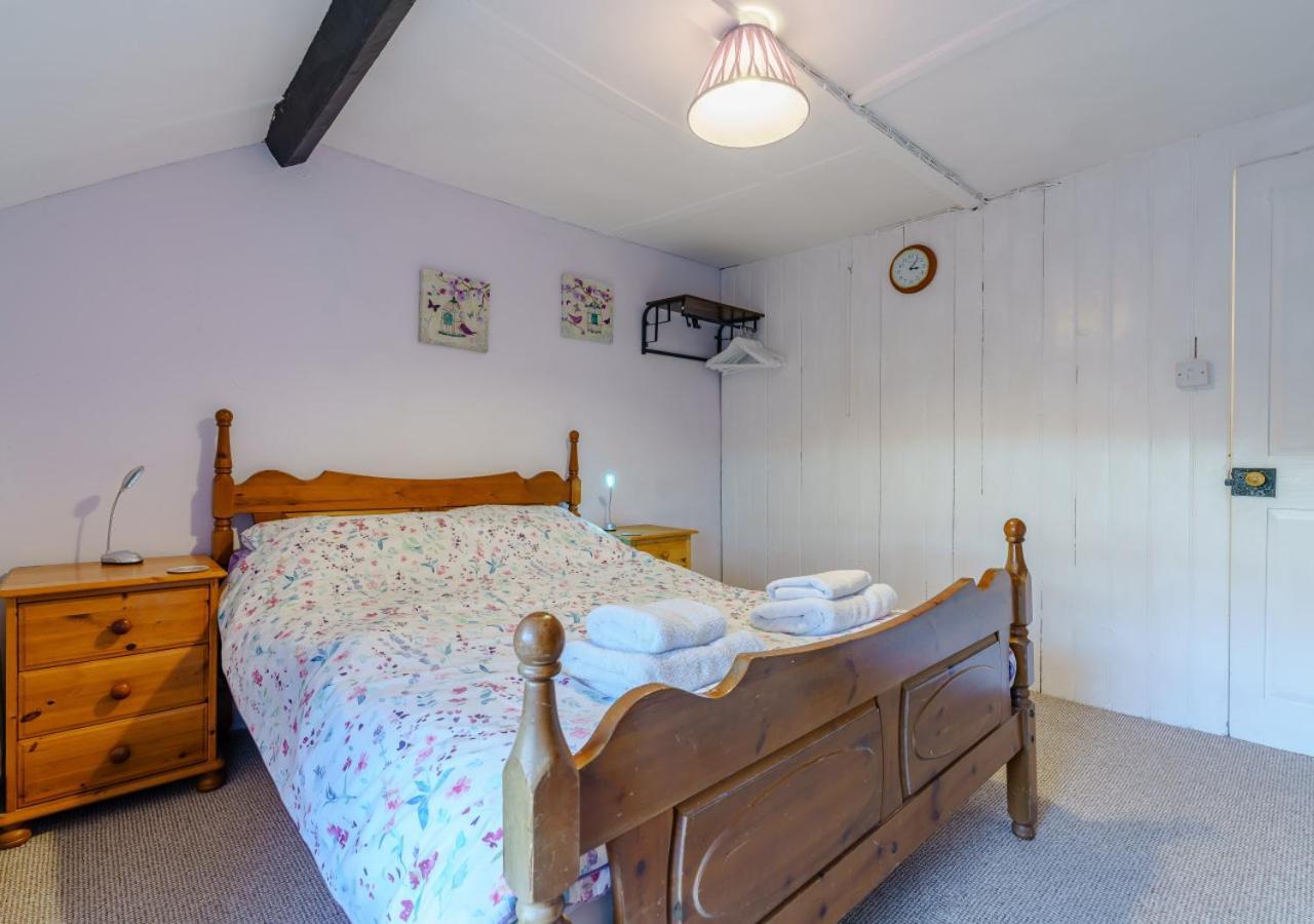 Alice Cottage โรบินฮูดส์เบย์ ภายนอก รูปภาพ