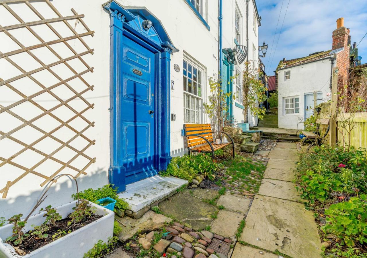 Alice Cottage โรบินฮูดส์เบย์ ภายนอก รูปภาพ
